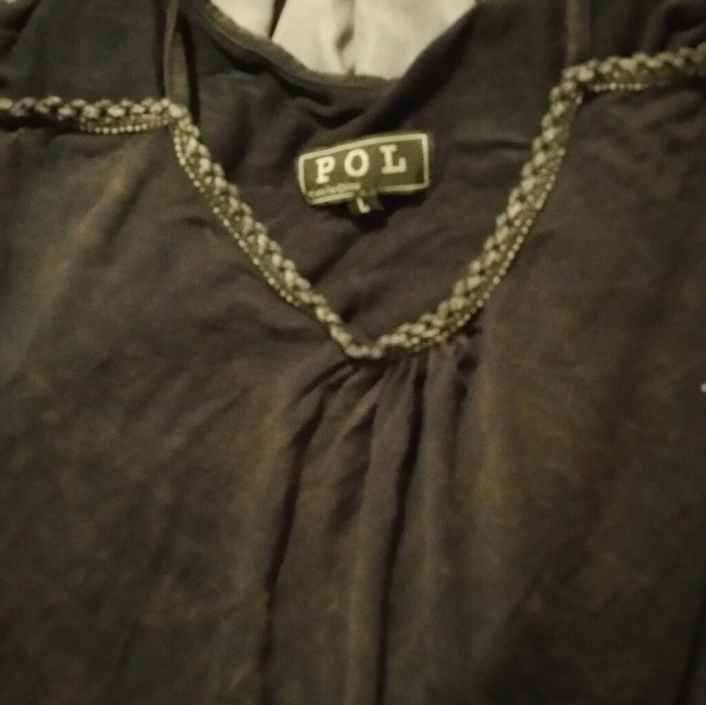 Pol cold shoulder top